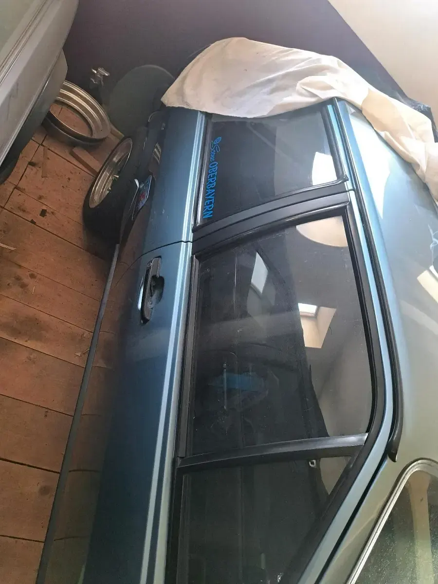 Gebraucht VW Polo 140 PS (102 kW) 1990 Blau Kleinwagen