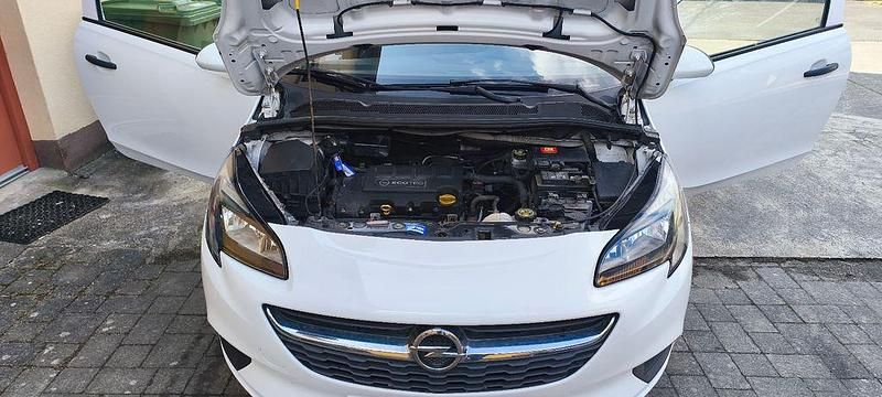 Gebraucht Opel Corsa Edition 69 PS (50 kW) 2014 Weiß Kleinwagen