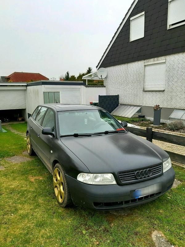 Gebraucht Audi A4 165 PS (121 kW) 2000 Schwarz Kombi