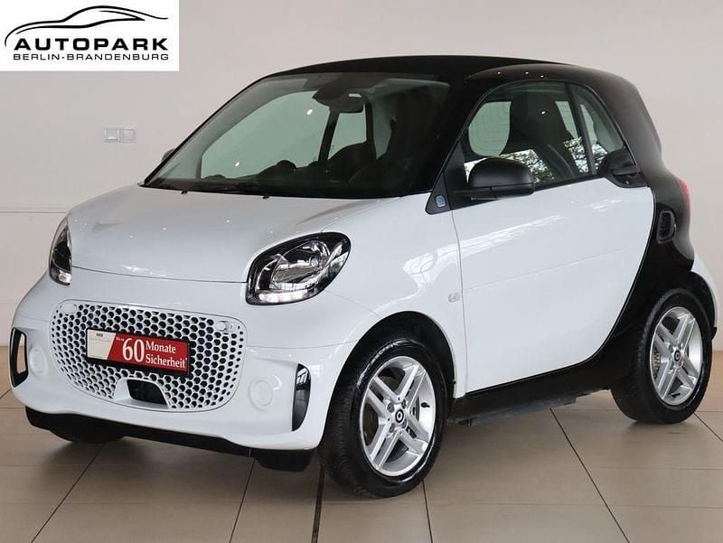 Schwarz Gebraucht 2022 Smart ForTwo Electric Drive Coupé | 9.490 € (Guter Preis) - Bild 1/4