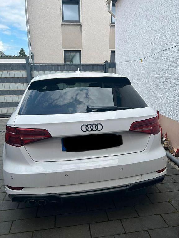 Gebraucht Audi A3 150 PS (110 kW) 2017 Weiß Limousine