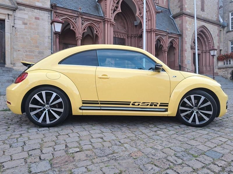 Gelb Gebraucht 2013 VW Beetle Limousine | 15.999 € (Teuer) - Bild 1/4