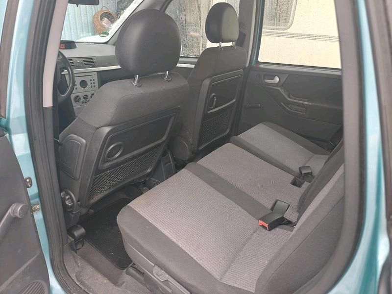 Gebraucht Opel Meriva 90 PS (66 kW) 2004 Andere farben Van / Kleinbus