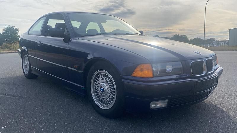 Gebraucht BMW 316 102 PS (75 kW) 1995 Blau Coupé