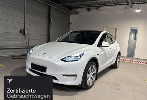 Weiß Gebraucht 2022 Tesla Model Y SUV | 33.400 € (Fairer Preis) - Bild 1/4