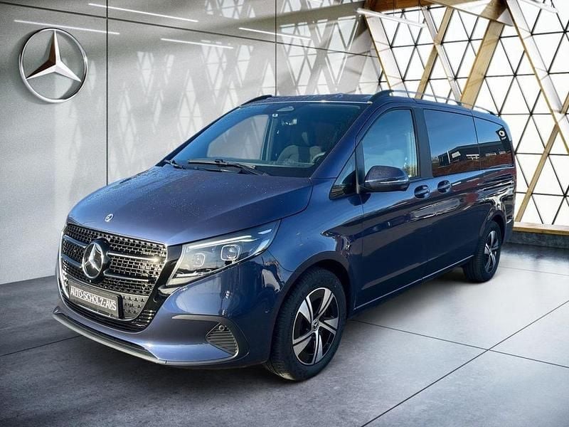 Gebraucht Mercedes V300 Style 237 PS (174 kW) 2025 Sodalithblau met. Van / Kleinbus