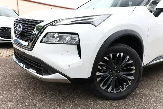 Neu Nissan X-Trail 360º 163 PS (119 kW) 2026 Pearl white pearl white SUV