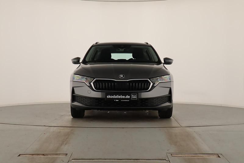 Gebraucht Skoda Octavia Essence 116 PS (85 kW) 2024 Grau Kombi
