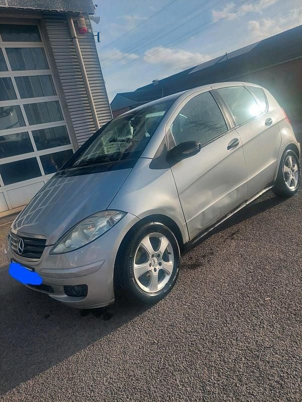 Gebraucht Mercedes A150 95 PS (69 kW) 2005 Silber Kleinwagen