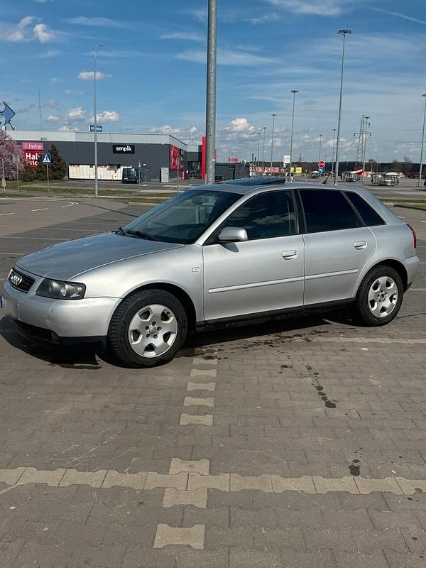 Gebraucht Audi A3 131 PS (96 kW) 2001 Silber Kleinwagen