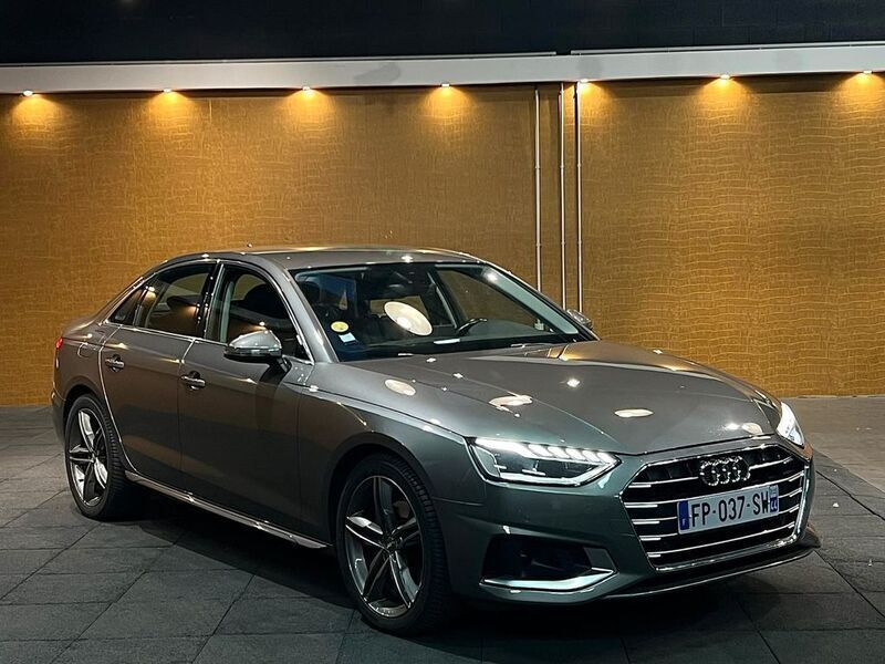 Grau Gebraucht 2020 Audi A4 Advanced Limousine | 18.000 € (Guter Preis) - Bild 1/4