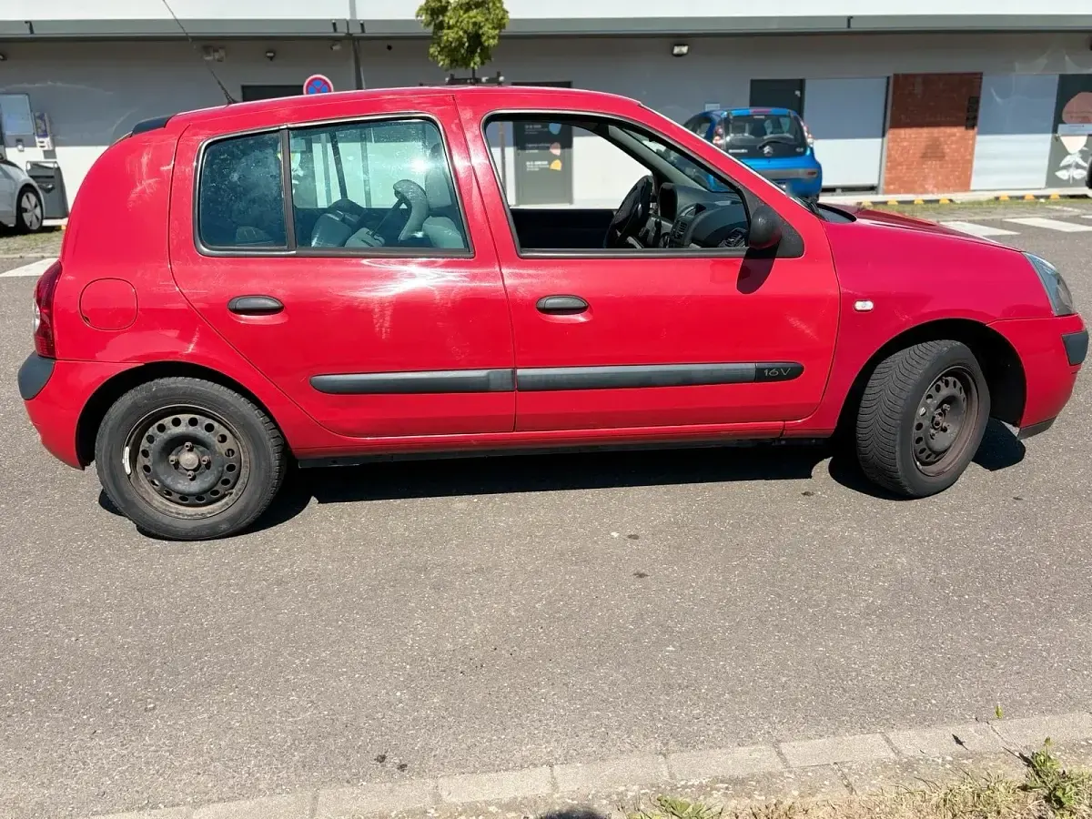 Occasion Renault Clio II Campus 75 ch (55 kW) 2006 Rouge Citadine