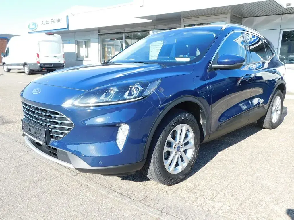 Gebraucht Ford Kuga Titanium 152 PS (111 kW) 2023 Blazer blue SUV