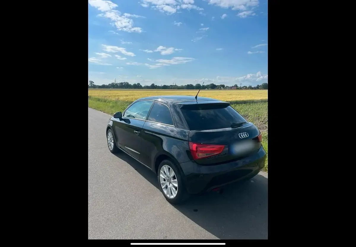 Gebraucht Audi A1 86 PS (63 kW) 2010 Schwarz Kleinwagen