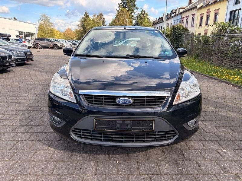 Gebraucht Ford Focus Style 145 PS (106 kW) 2009 Schwarz Limousine