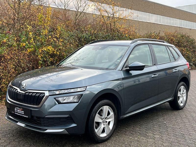 Grau Gebraucht 2020 Skoda Kamiq Ambition SUV | 14.595 € (Fairer Preis) - Bild 1/4