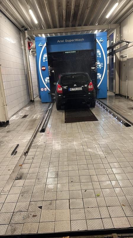 Gebraucht Citroën C2 90 PS (66 kW) 2008 Schwarz Kleinwagen