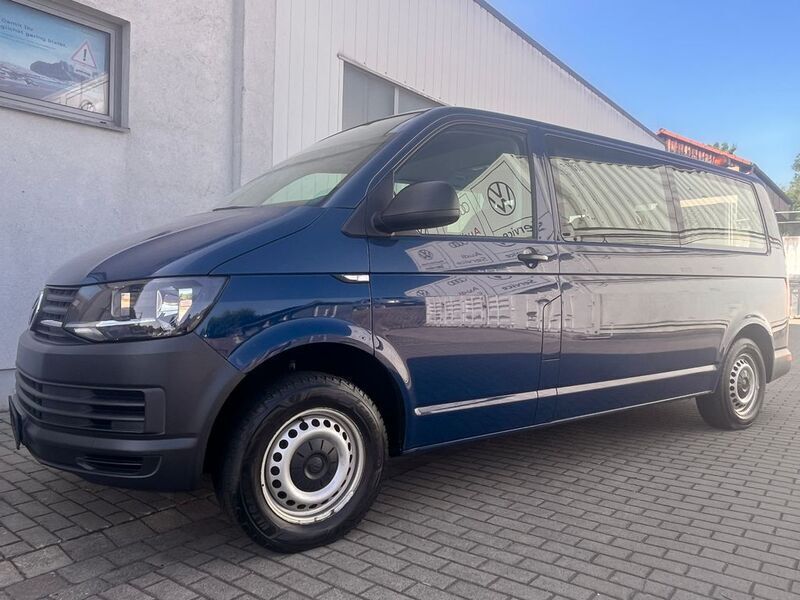Blau Gebraucht 2017 VW T6 Trendline Van | 18.499 € - Bild 1/4