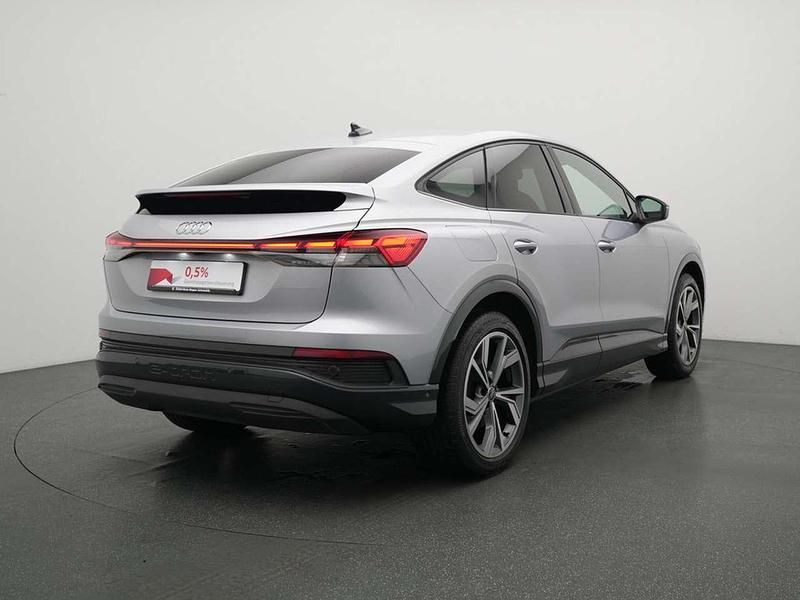 Gebraucht Audi Q4 e-tron 125 kW (170 PS) 2022 Florettsilber SUV