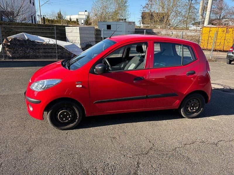 Gebraucht Hyundai i10 Edition 67 PS (49 kW) 2009 Rot Kleinwagen