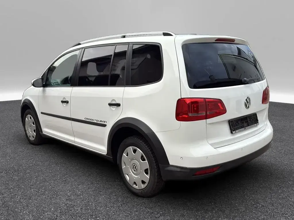Gebraucht VW Touran Cross 140 PS (102 kW) 2013 Weiß Van / Kleinbus