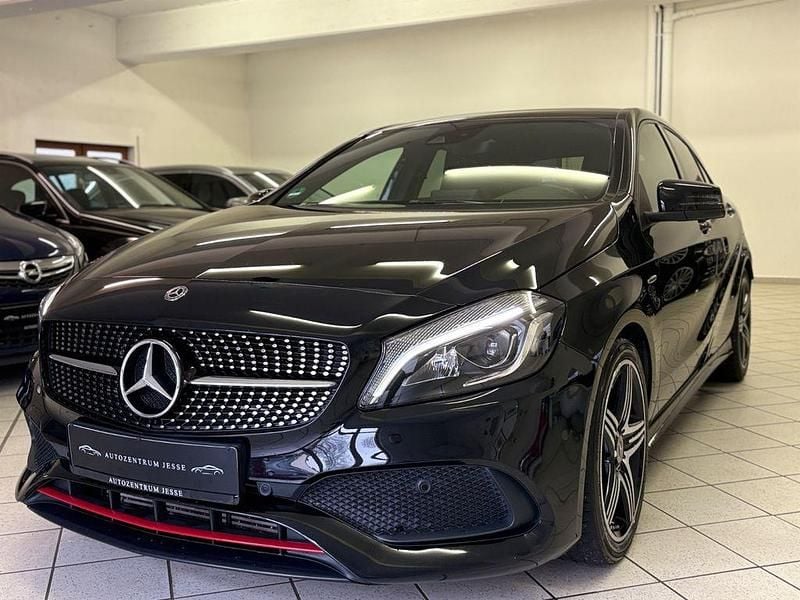 Gebraucht Mercedes A250 AMG 218 PS (160 kW) 2018 Schwarz Limousine