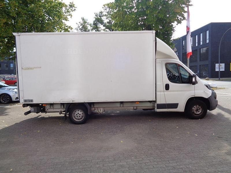 Gebraucht Peugeot Boxer 131 PS (96 kW) 2015 Weiß Van