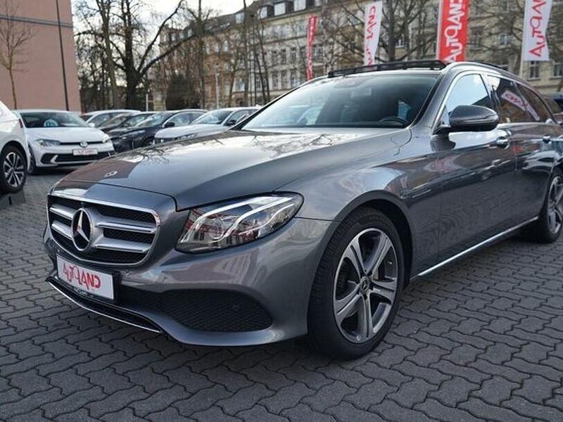 Gebraucht Mercedes E200 Avantgarde 184 PS (135 kW) 2017 Grau Kombi