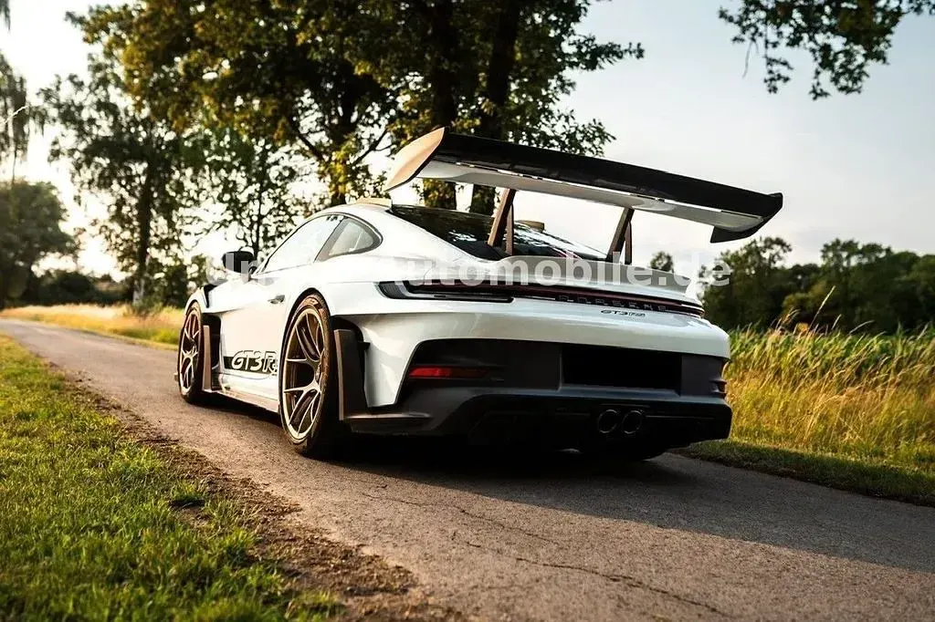 Gebraucht Porsche 911 GT3 RS 525 PS (386 kW) 2023 Pure white/weiss Coupé
