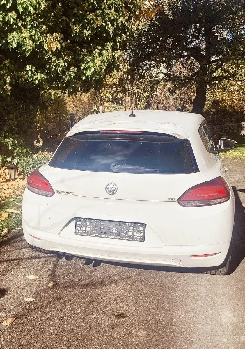 Gebraucht VW Scirocco 122 PS (89 kW) 2009 Weiß Coupé