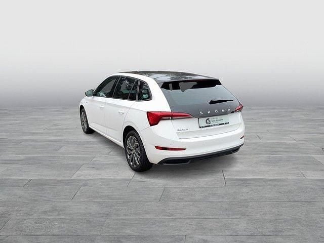 Gebraucht Skoda Scala Clever 95 PS (69 kW) 2023 Candyweiß Kleinwagen