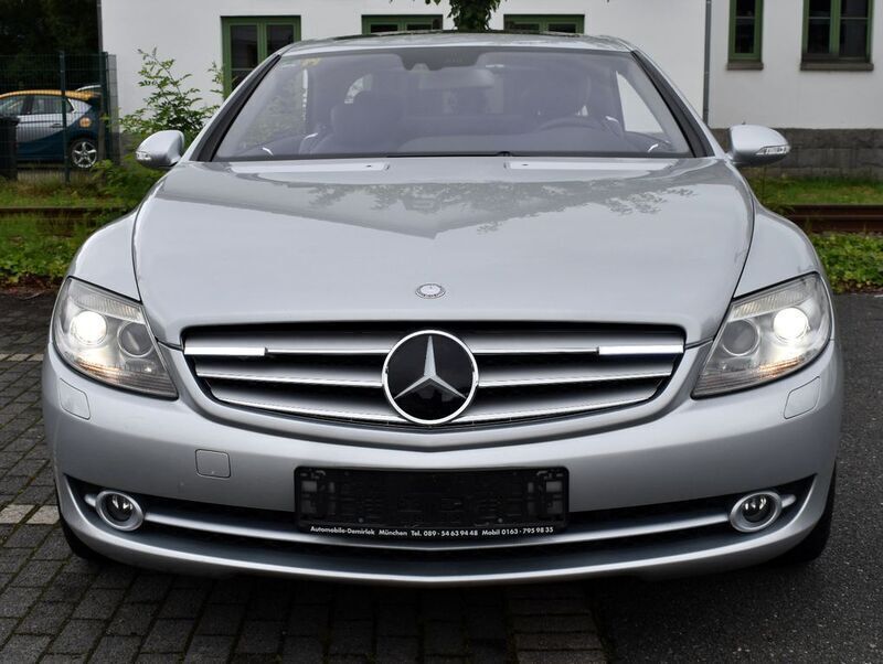 Silber Gebraucht 2008 Mercedes CL500 Coupé | 17.899 € (Guter Preis) - Bild 1/4