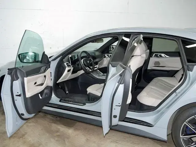 Gebraucht BMW 420 Gran Coupé M Sport 184 PS (135 kW) 2025 Brooklyn grau metallic Coupé