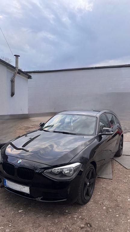 Gebraucht BMW 116 Performance 136 PS (100 kW) 2012 Schwarz Kleinwagen