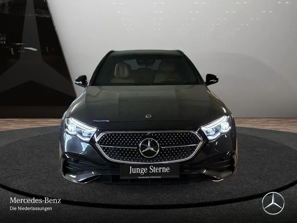 Occasion Mercedes E300 AMG 197 ch (144 kW) 2025 Gris Berline