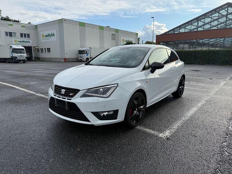 Weiß Gebraucht 2016 Cupra Ibiza Kleinwagen | 12.999 € (Fairer Preis) - Bild 1/4