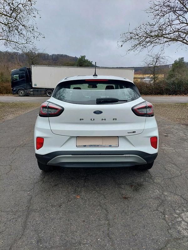 Gebraucht Ford Puma Titanium 125 PS (91 kW) 2020 Weiß SUV