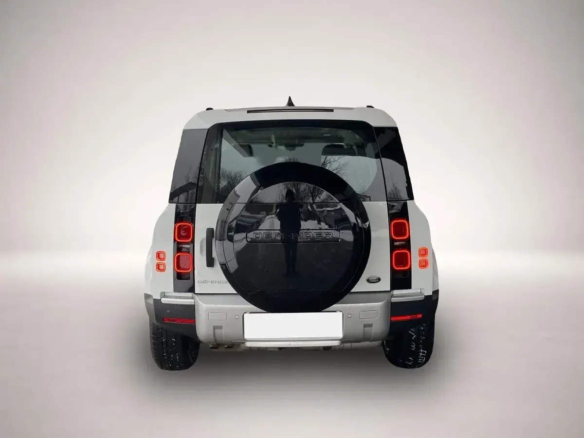 Gebraucht Land Rover Defender 200 PS (147 kW) 2020 Manufacturer SUV