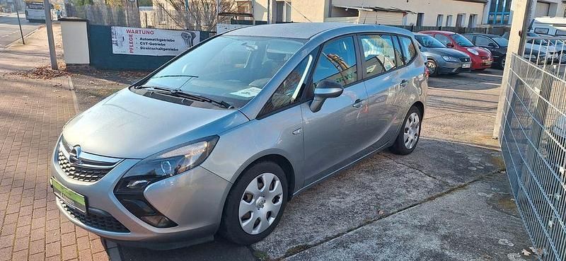 Gebraucht Opel Zafira Tourer Selection 120 PS (88 kW) 2012 Silber Van / Kleinbus