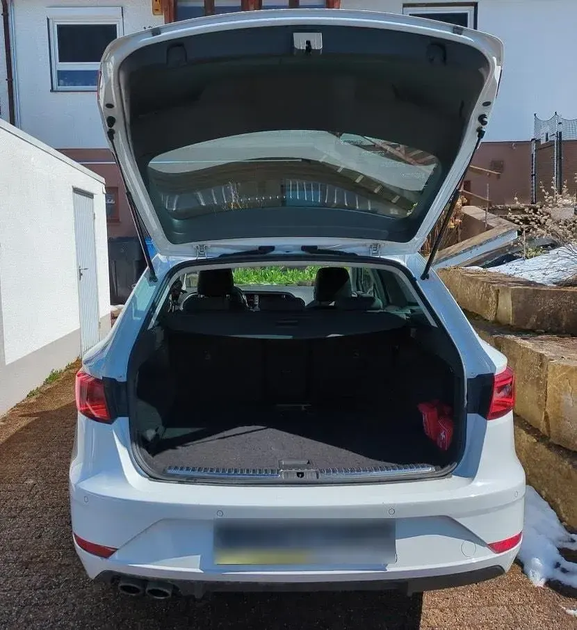 Gebraucht Seat Leon XCELLENCE 150 PS (110 kW) 2018 Weiß Kombi