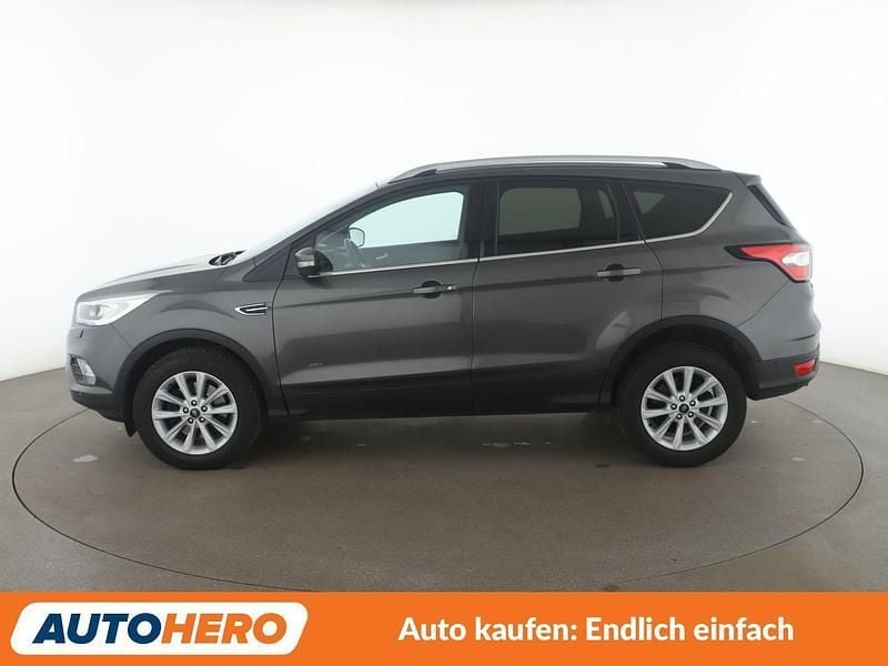 Gebraucht Ford Kuga Titanium 150 PS (110 kW) 2018 Grau SUV