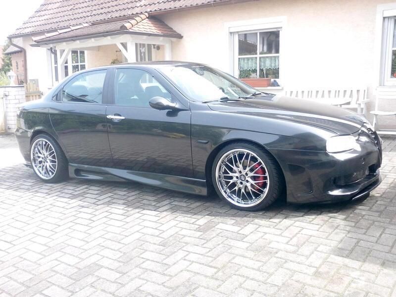 Schwarz Gebraucht 2004 Alfa Romeo 156 Limousine | 11.500 € - Bild 1/4