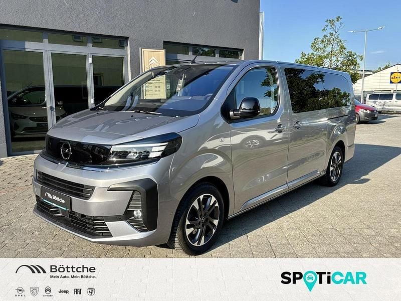 Silber Gebraucht 2024 Opel Zafira Life Edition Van / Kleinbus | 34.450 € (Superpreis) - Bild 1/4