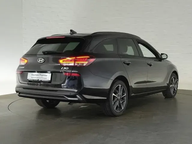 Gebraucht Hyundai i30 Advantage 140 PS (102 kW) 2025 Schwarz Kombi