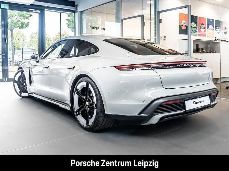 Gebraucht Porsche Taycan 319 kW (435 PS) 2025 Weiss Limousine