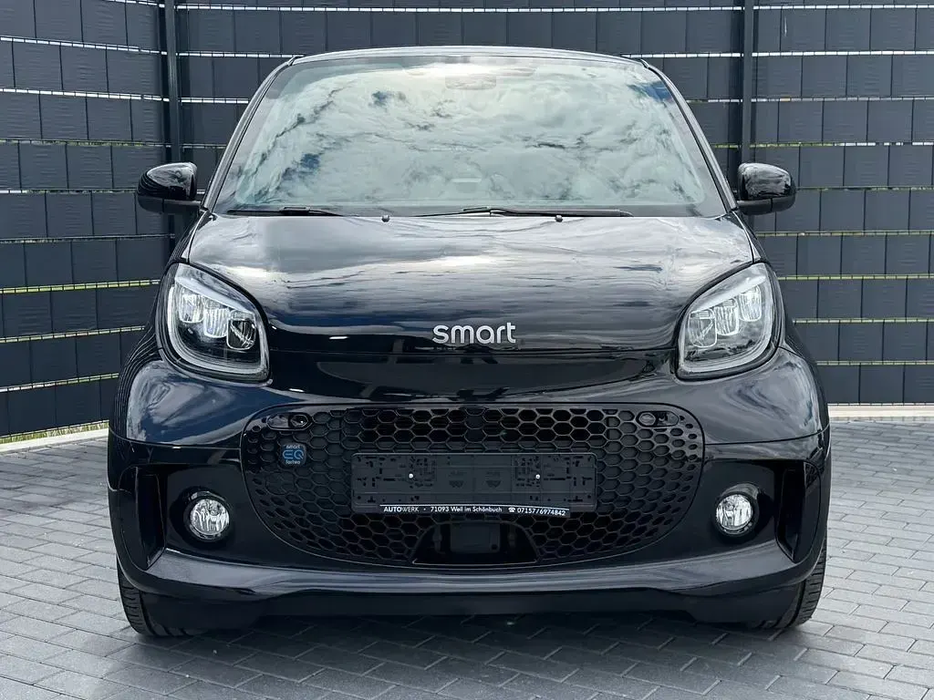 Gebraucht Smart ForTwo Electric Drive 60 kW (82 PS) 2021 Schwarz Coupé