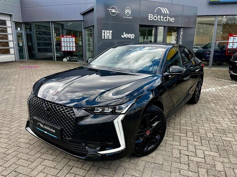 Gebraucht DS Automobiles DS4 Performance Line Plus 181 PS (133 kW) 2023 Schwarz perla nera SUV