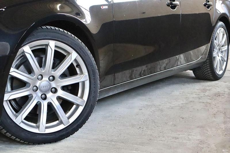 Gebraucht Audi A4 S-Line 143 PS (105 kW) 2011 Schwarz Kombi