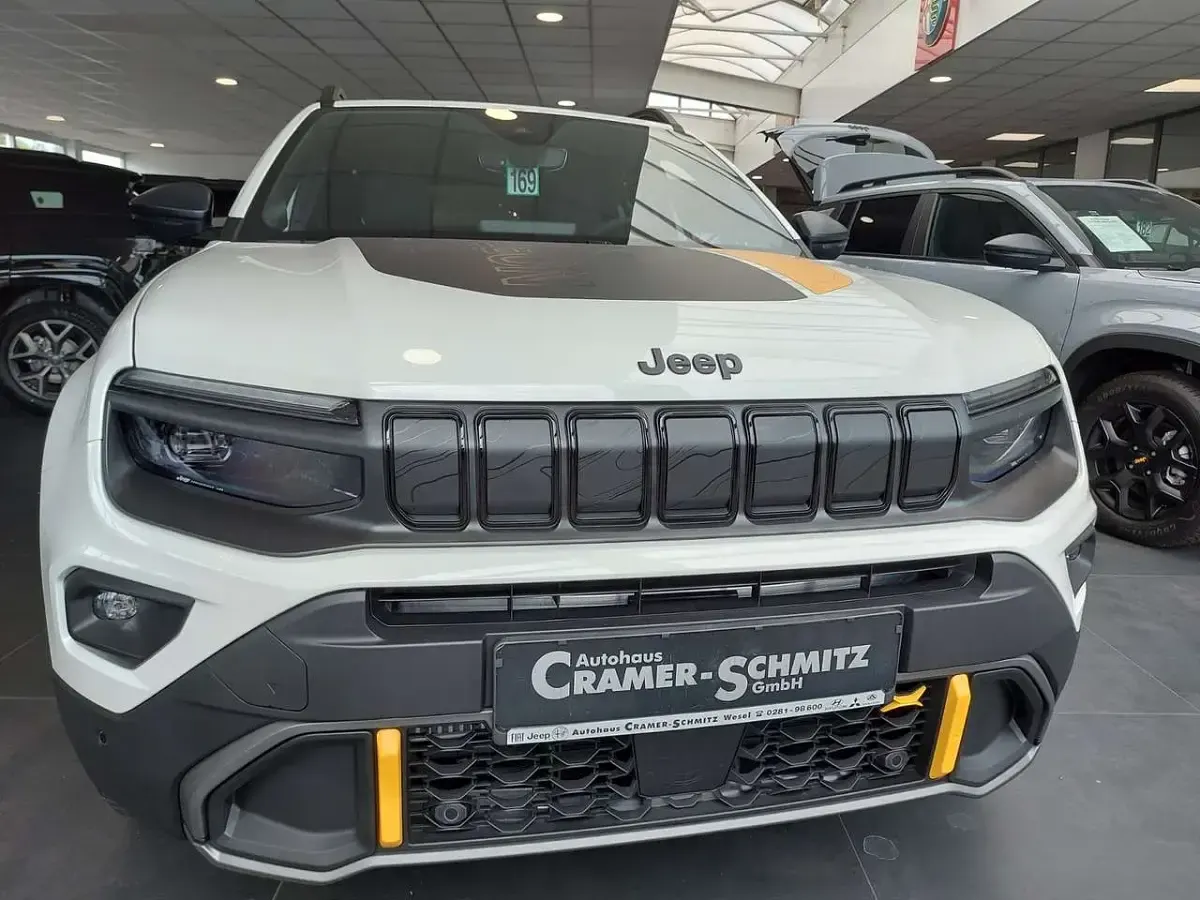 Neu Jeep Avenger North 145 PS (106 kW) 2026 Snow white SUV