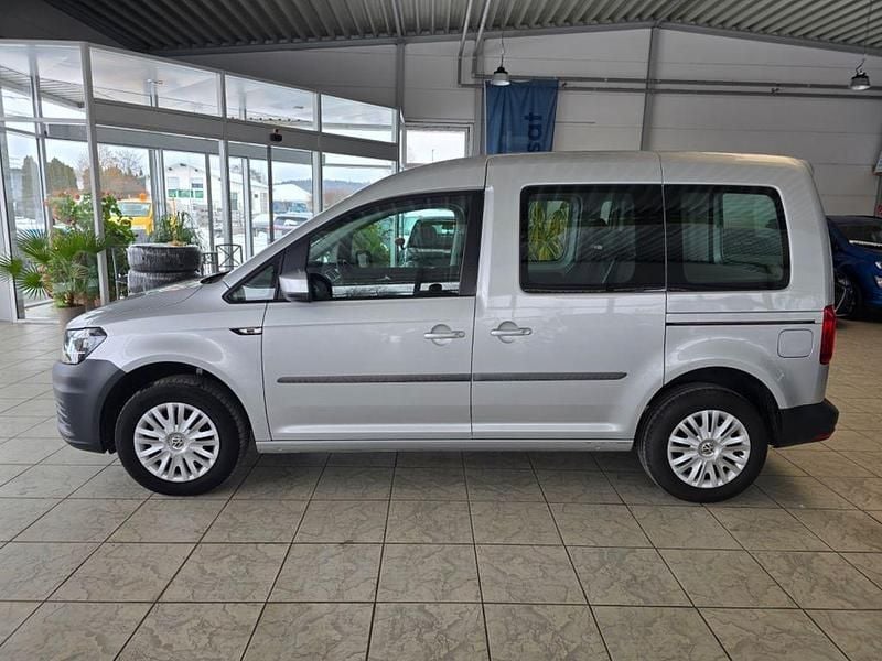 Gebraucht VW Caddy Trendline 102 PS (75 kW) 2019 Silber Van / Kleinbus
